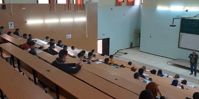 افتتاح الدخول الجامعي بكلية العلوم الاقتصادية والتجارية وعلوم التسيير لطلبة سنة اولى