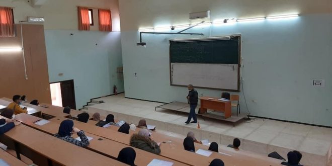 افتتاح الدخول الجامعي بكلية العلوم الاقتصادية والتجارية وعلوم التسيير لطلبة سنة اولى